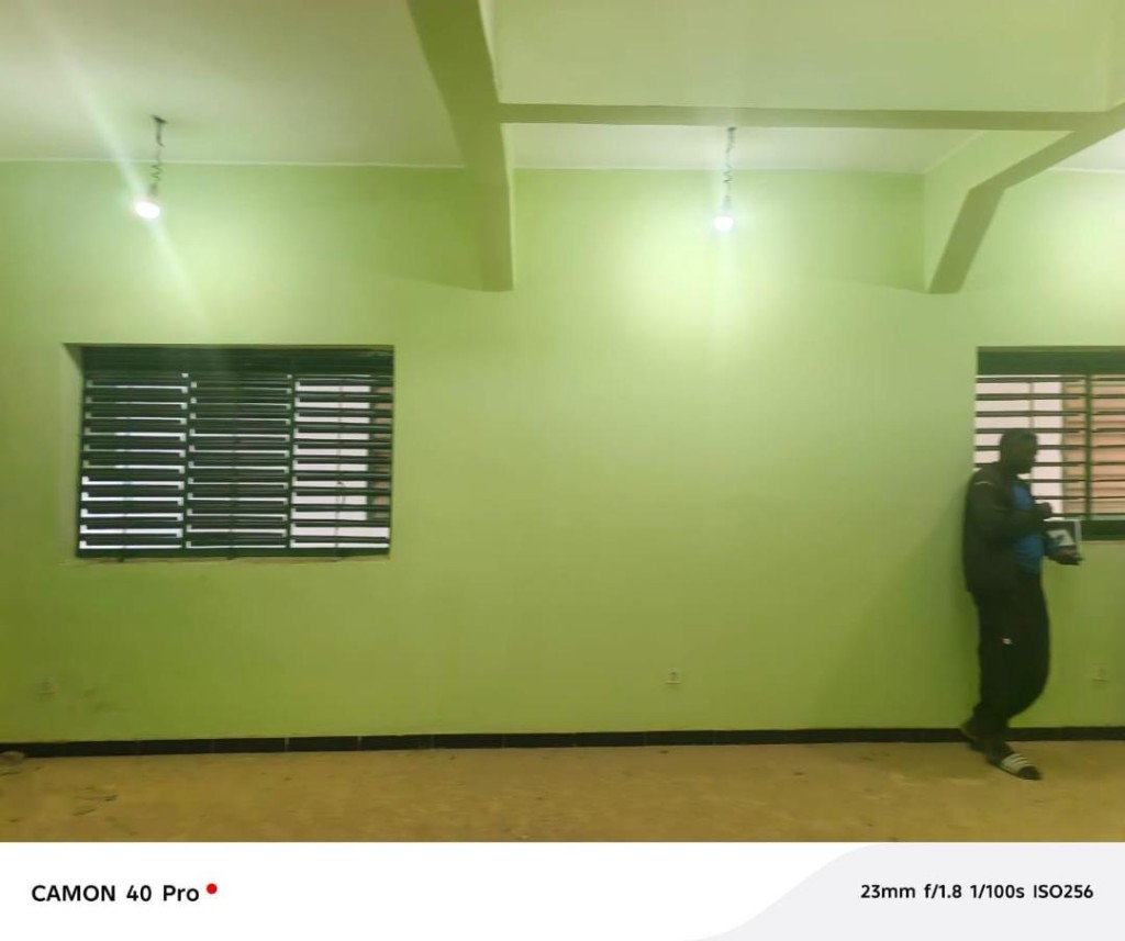Espace offert à un daara — salle rénovée